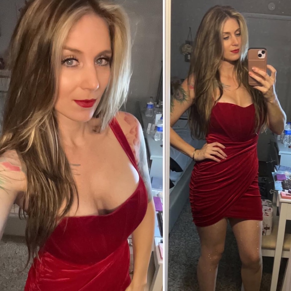 Red Velvet Sweetheart Ruched Party Dress